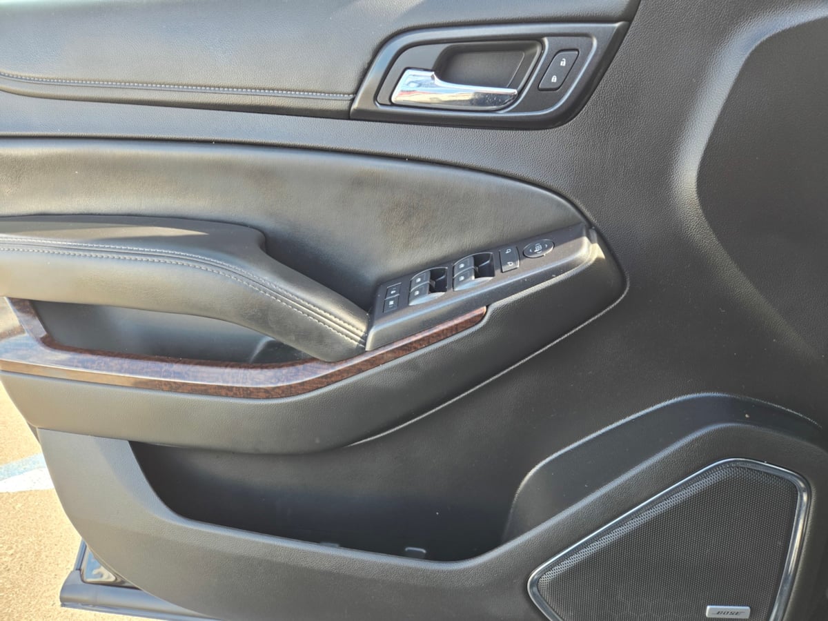 GMC Yukon photo 12