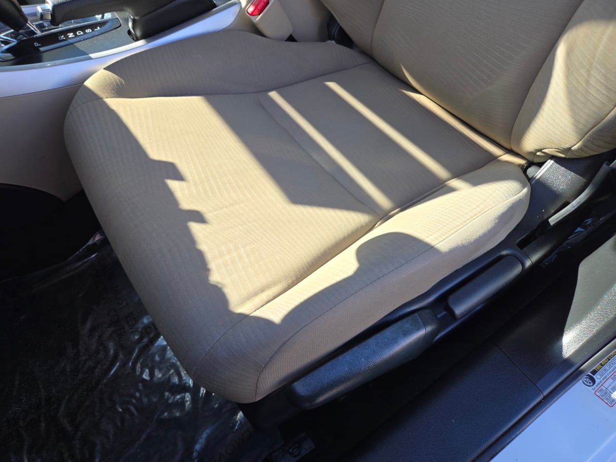 Honda Accord photo 8