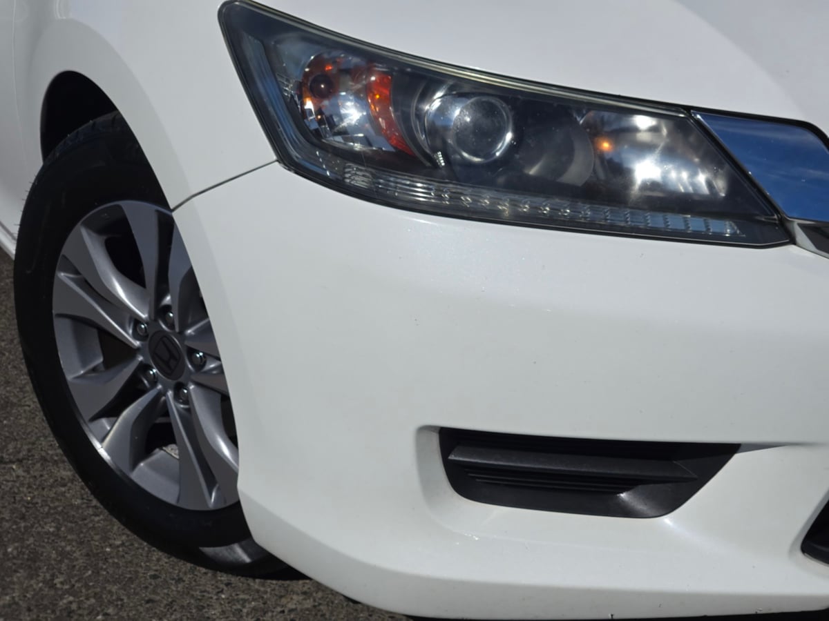 Honda Accord photo 3