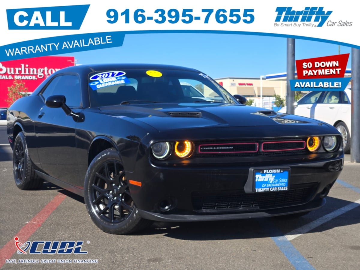 2017 Dodge Challenger SXT