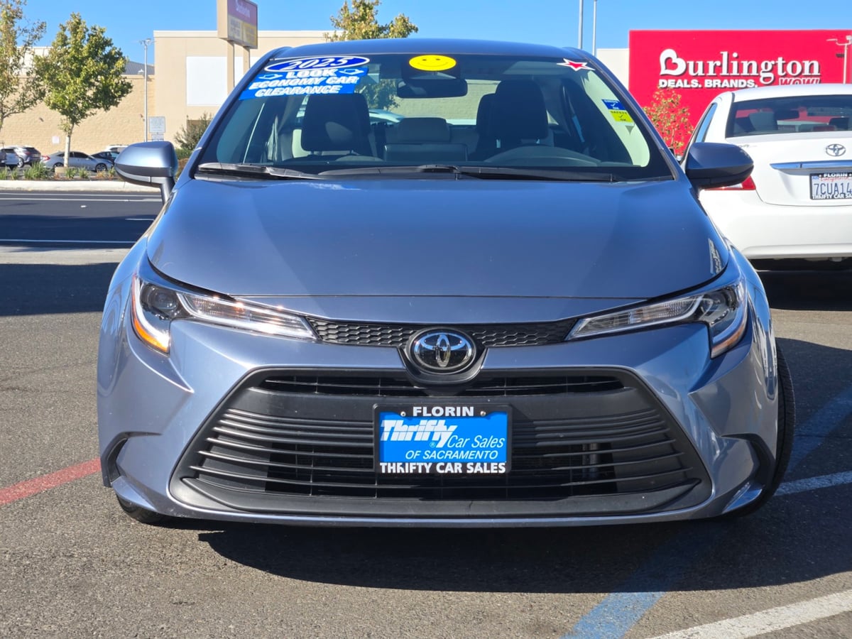 Toyota Corolla photo 2