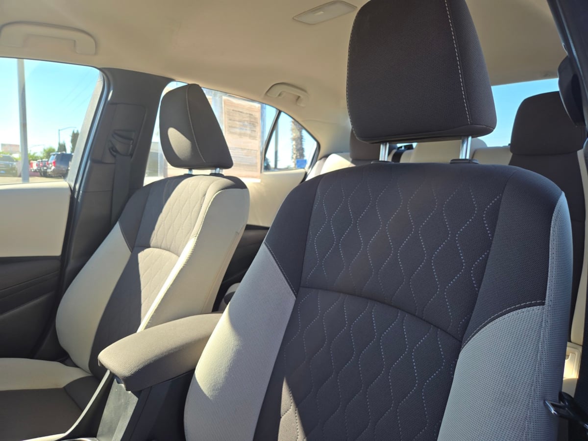 Toyota Corolla photo 9