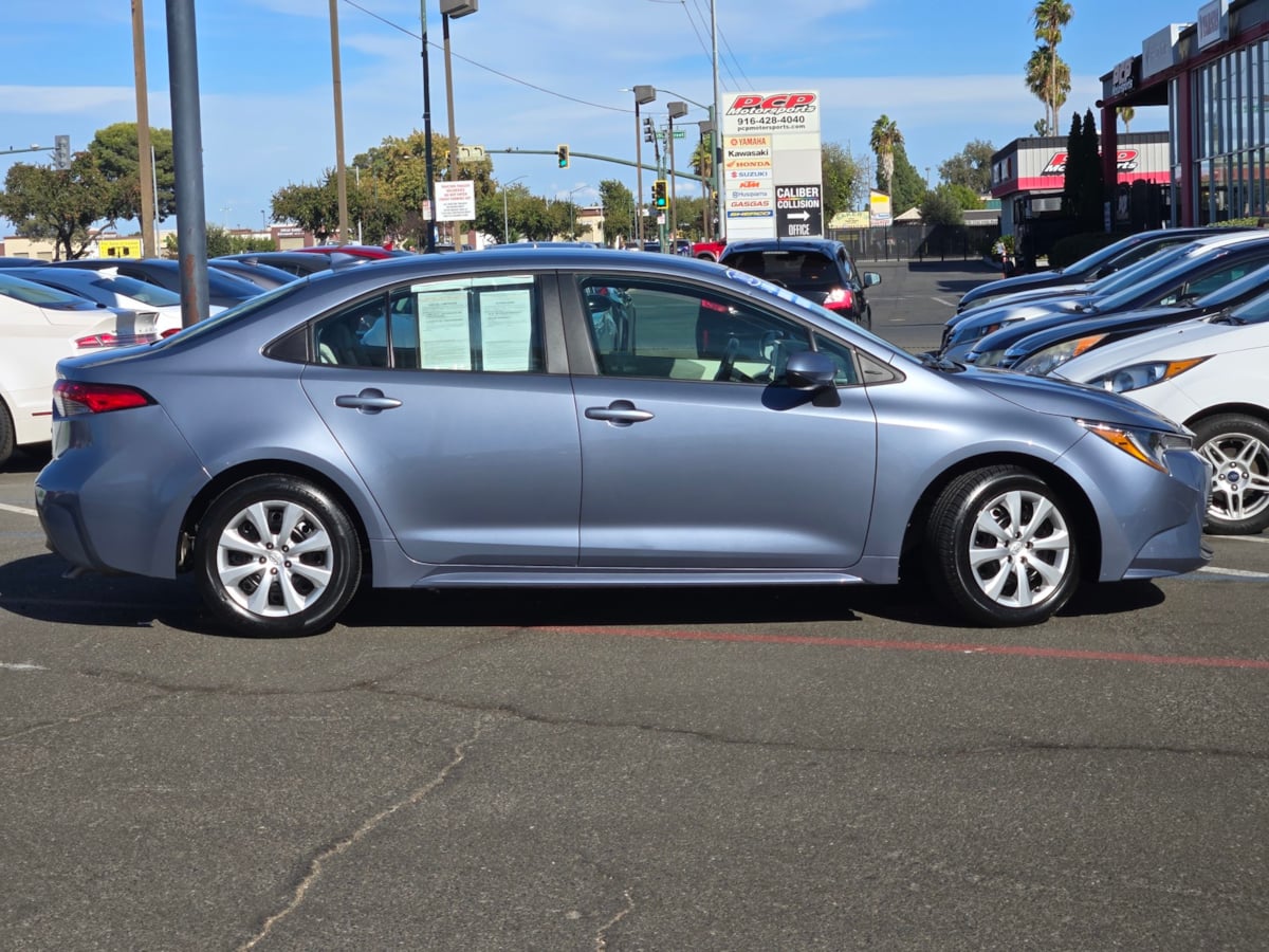 Toyota Corolla photo 4