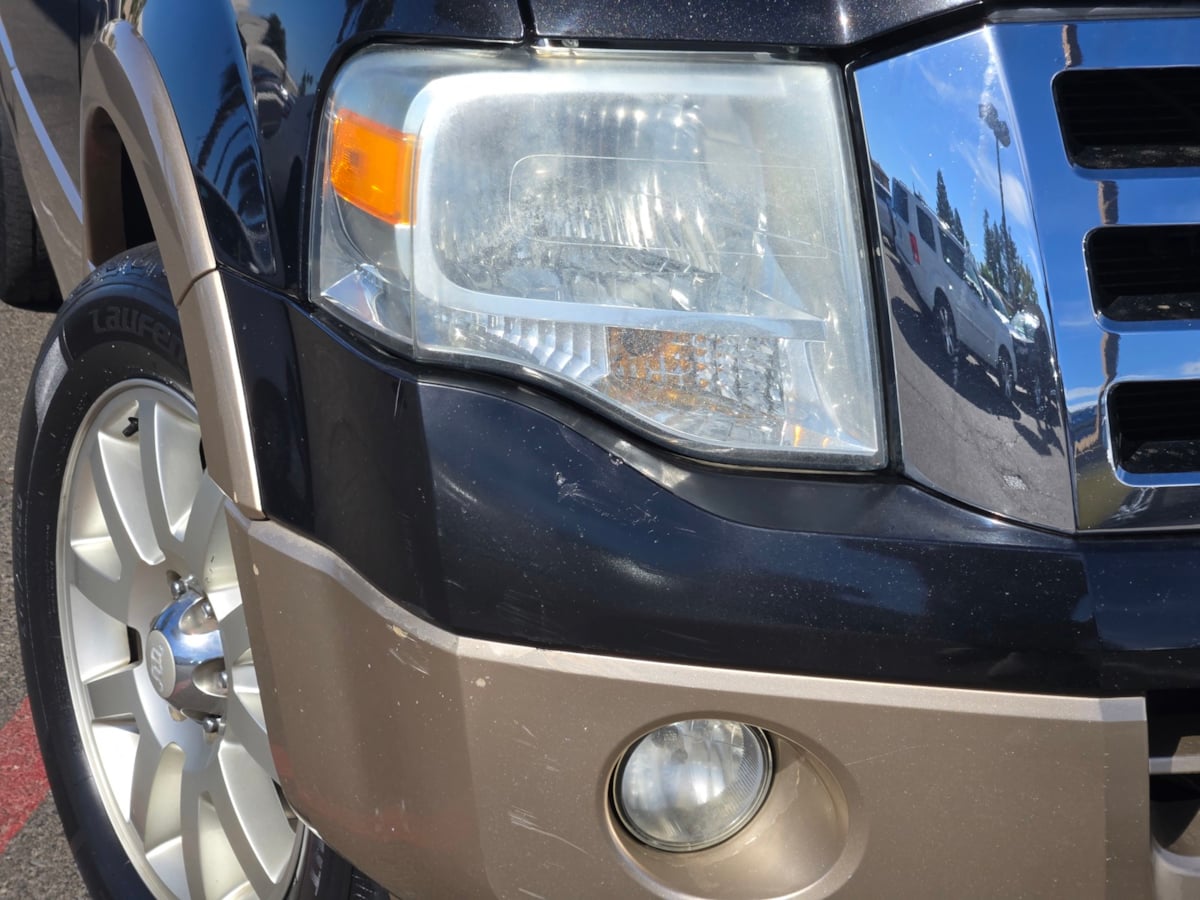 Ford Expedition photo 3