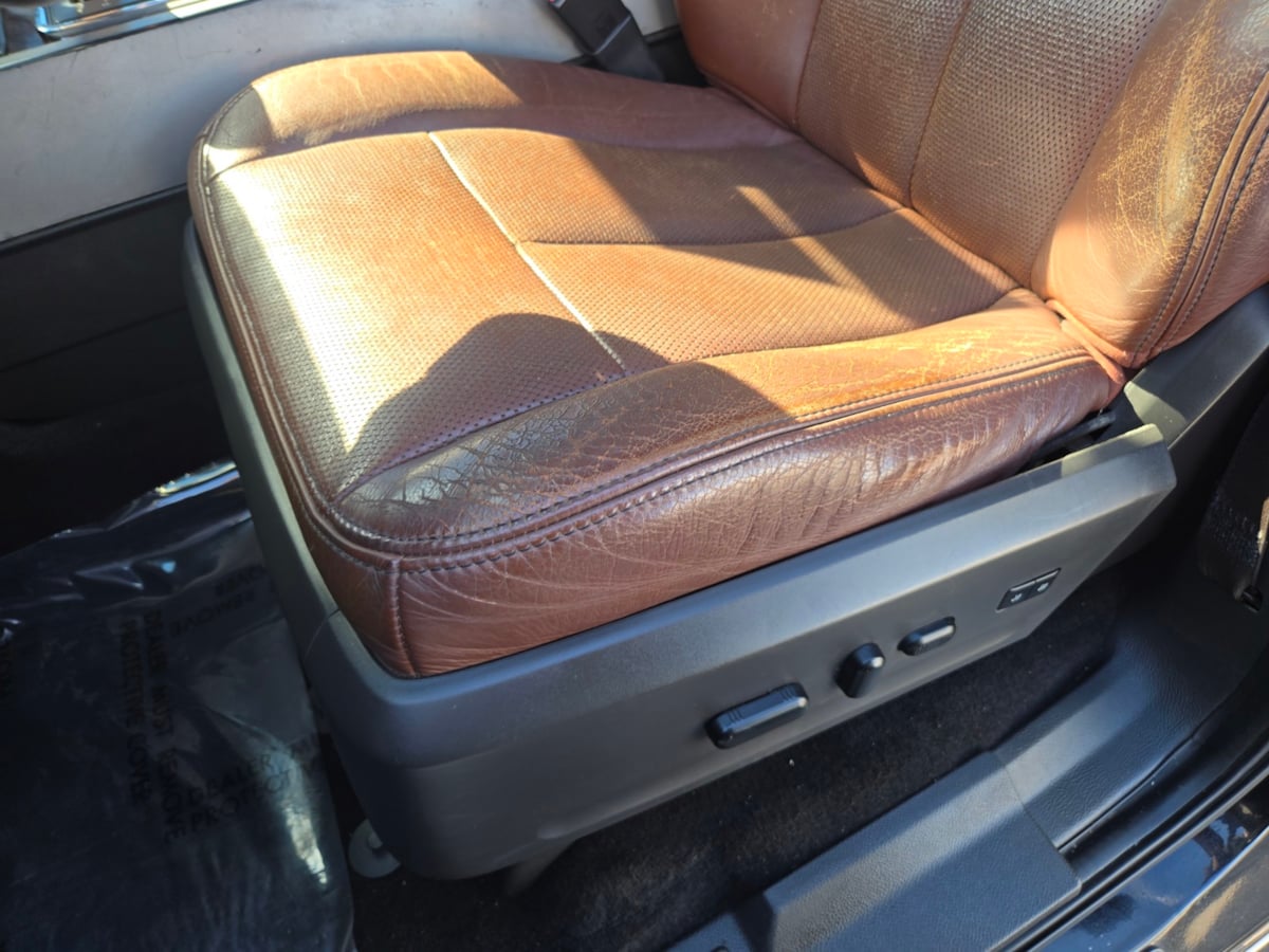 Ford Expedition photo 10