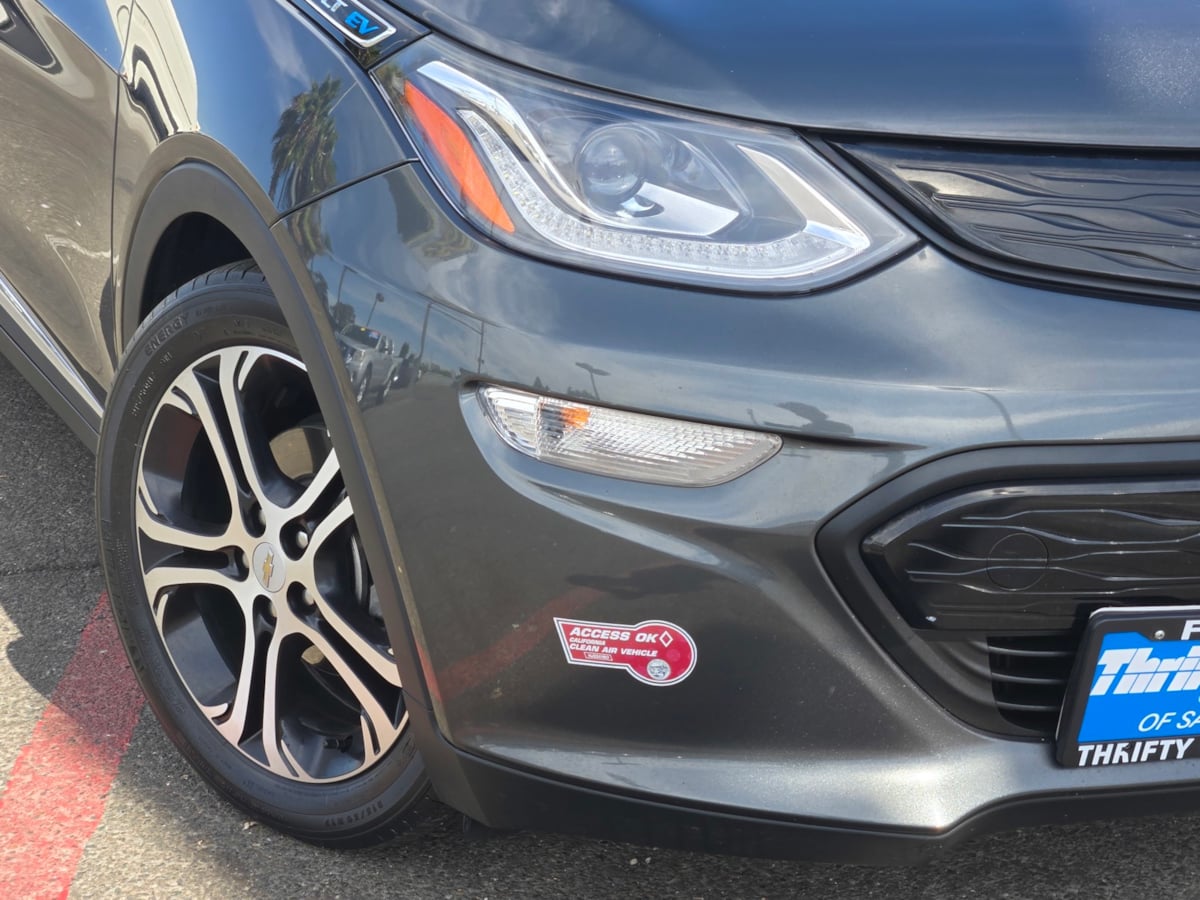 Chevrolet Bolt EV photo 3