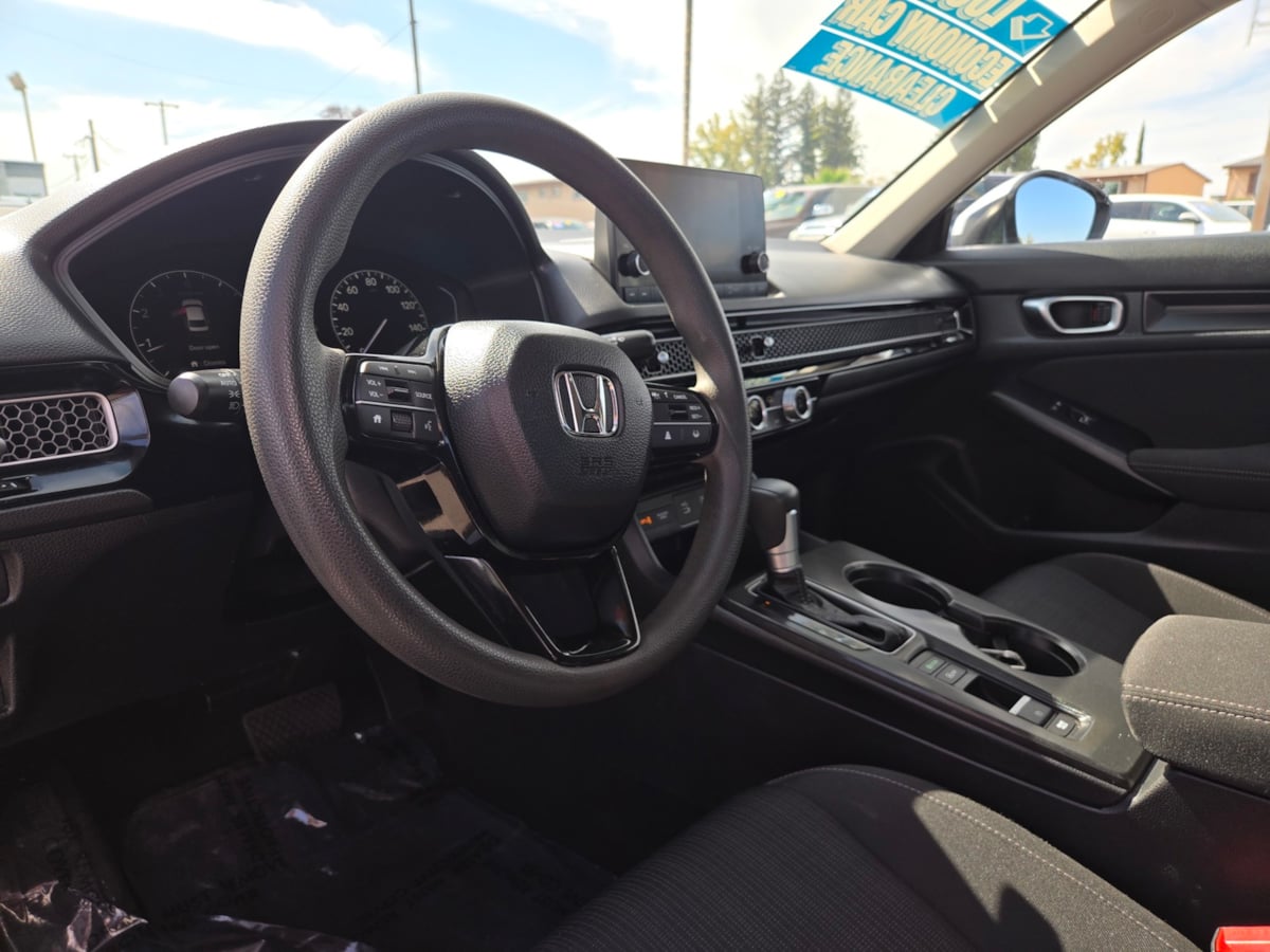 Honda Civic photo 10