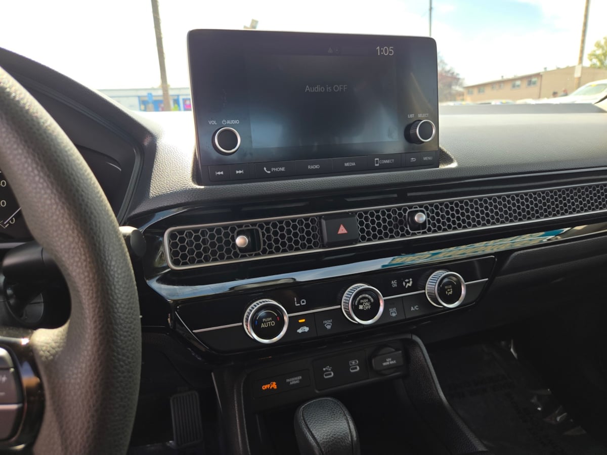 Honda Civic photo 13