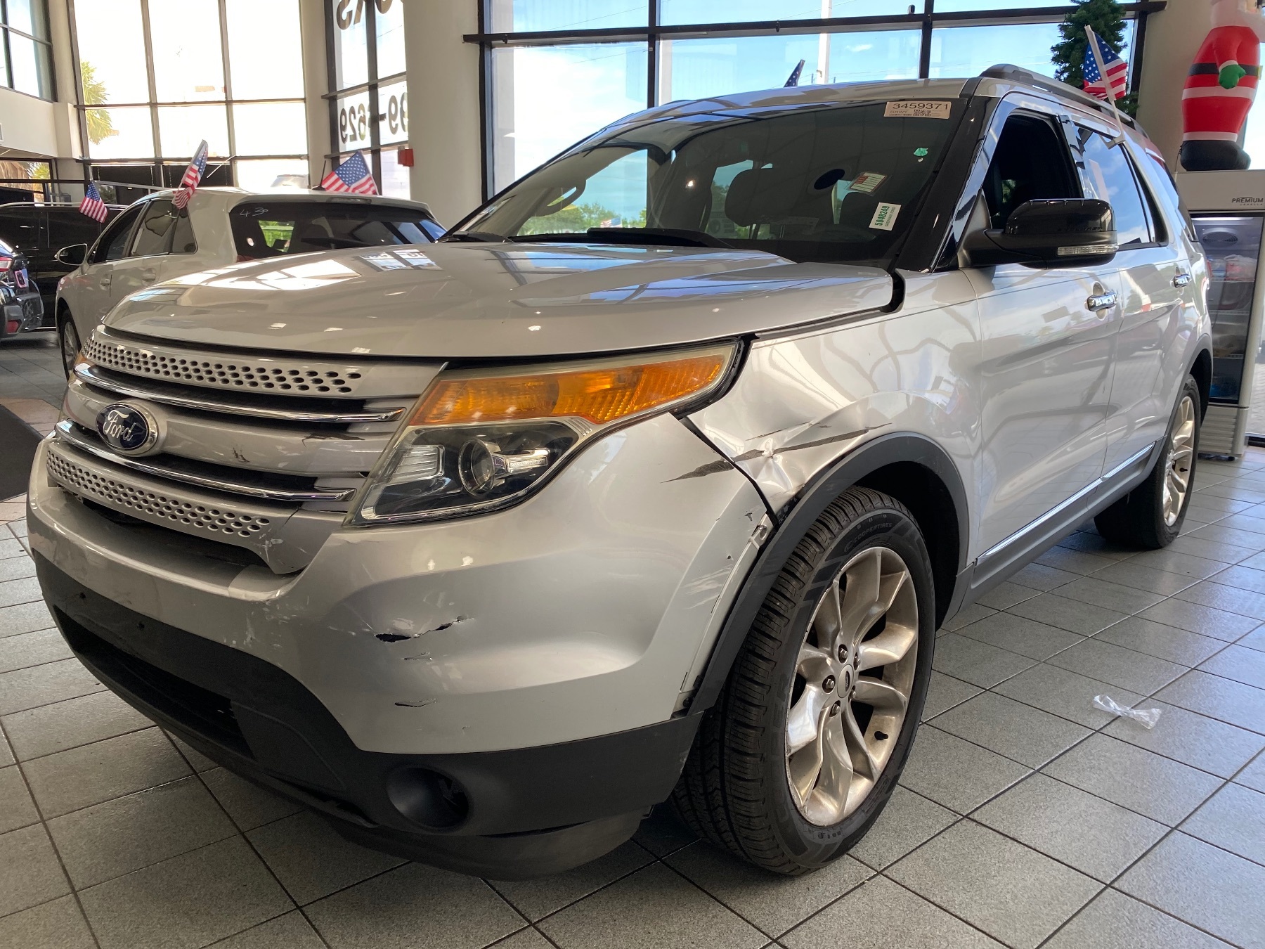 Vehicle Image 2
