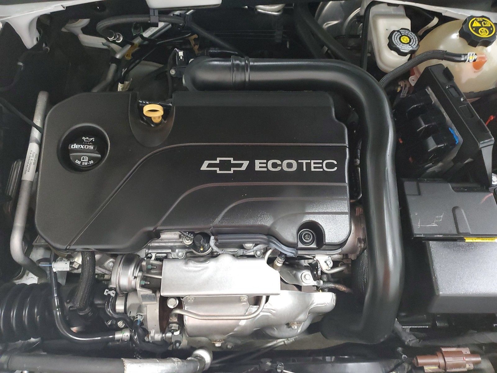 2016 Chevrolet Malibu 1LT - Photo 10