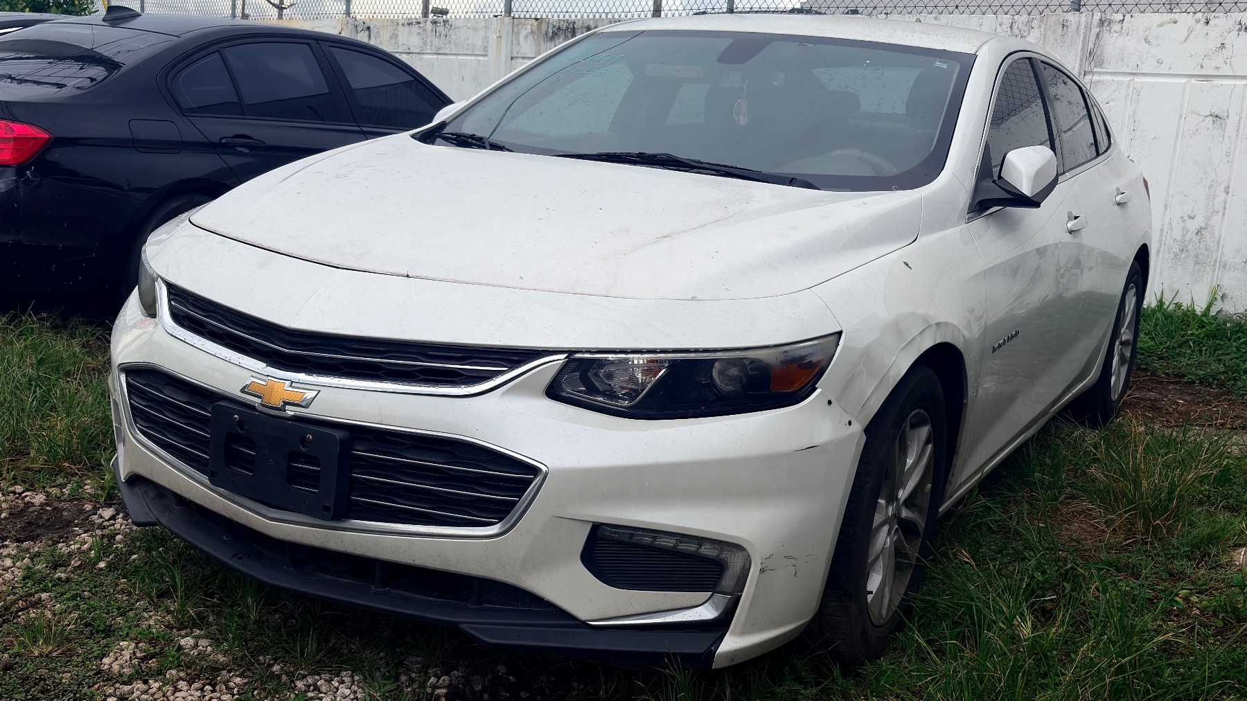 2016 Chevrolet Malibu 1LT - Photo 2