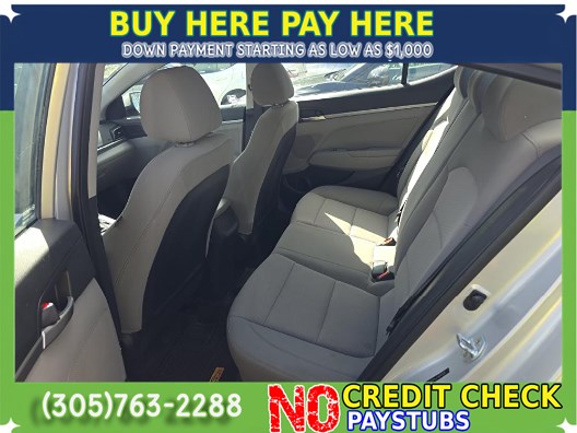 2019 Hyundai Elantra SE - Photo 20