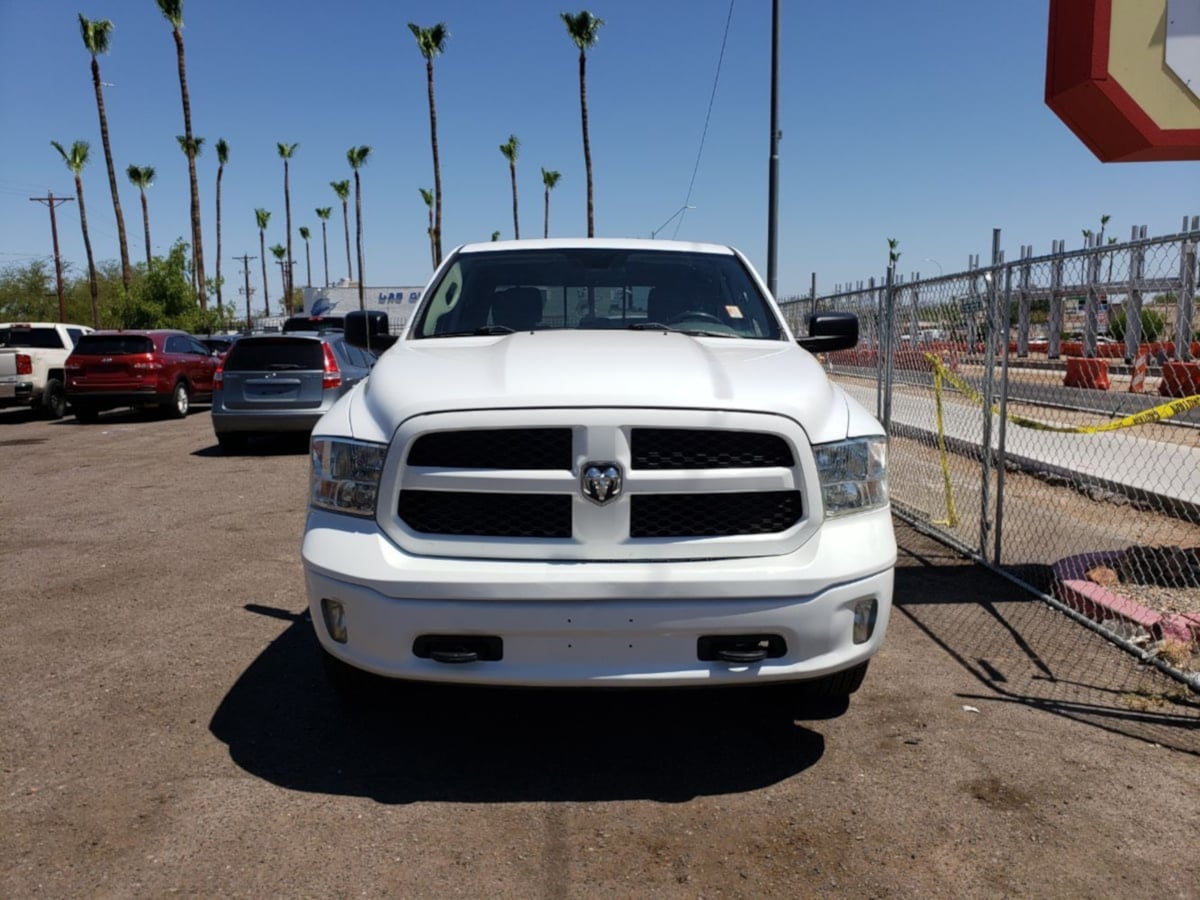 2017 Ram 1500 Outdoorsman photo 3