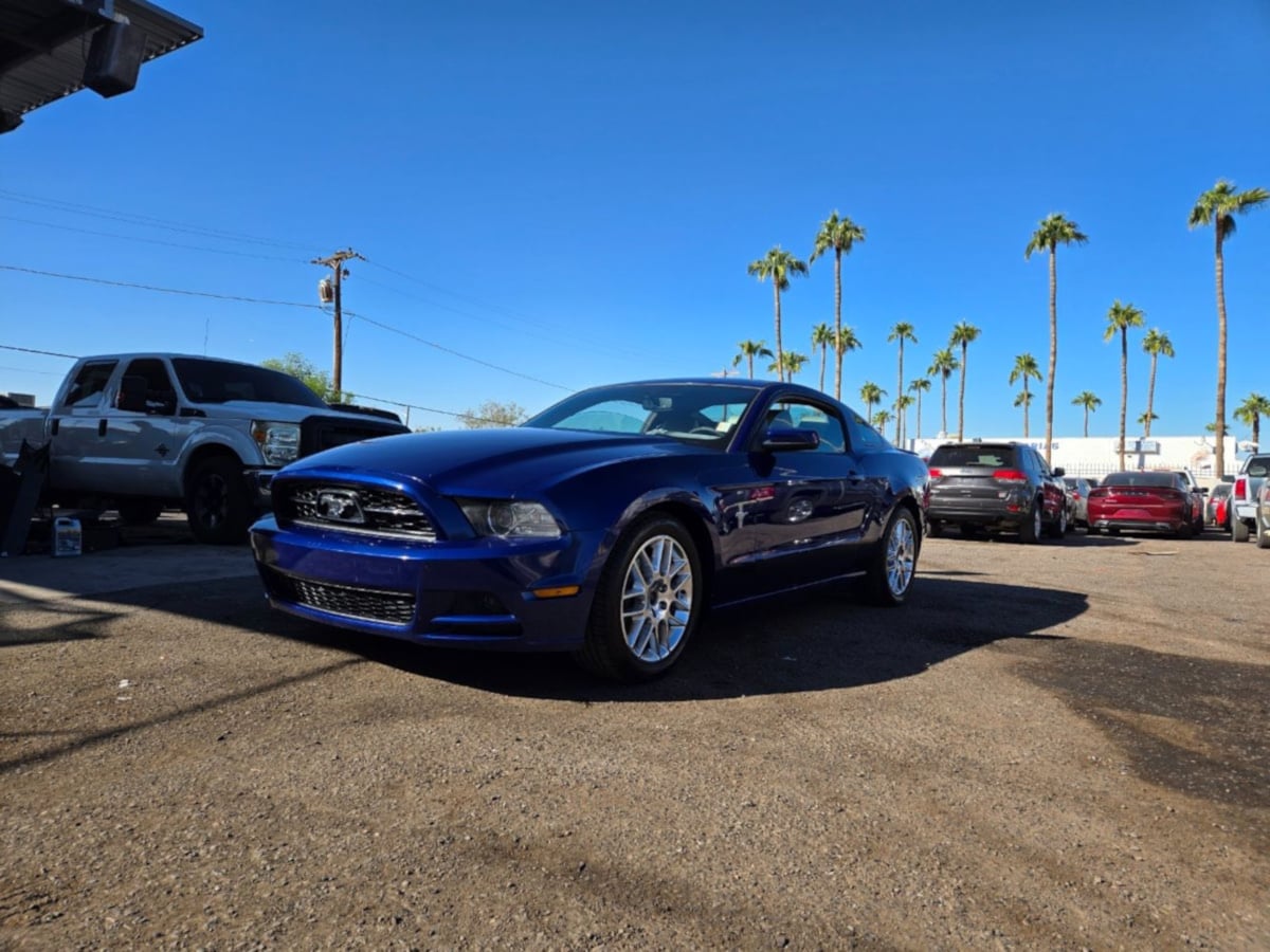 2014 Ford Mustang V6