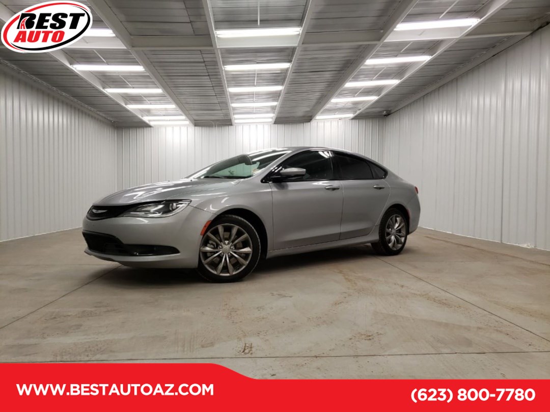 2016 Chrysler 200 S