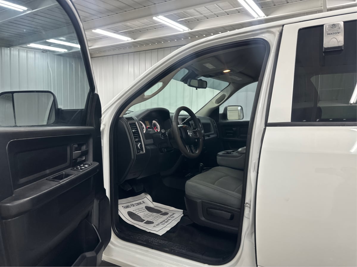 2015 RAM Ram 2500 Pickup Tradesman - Photo 10