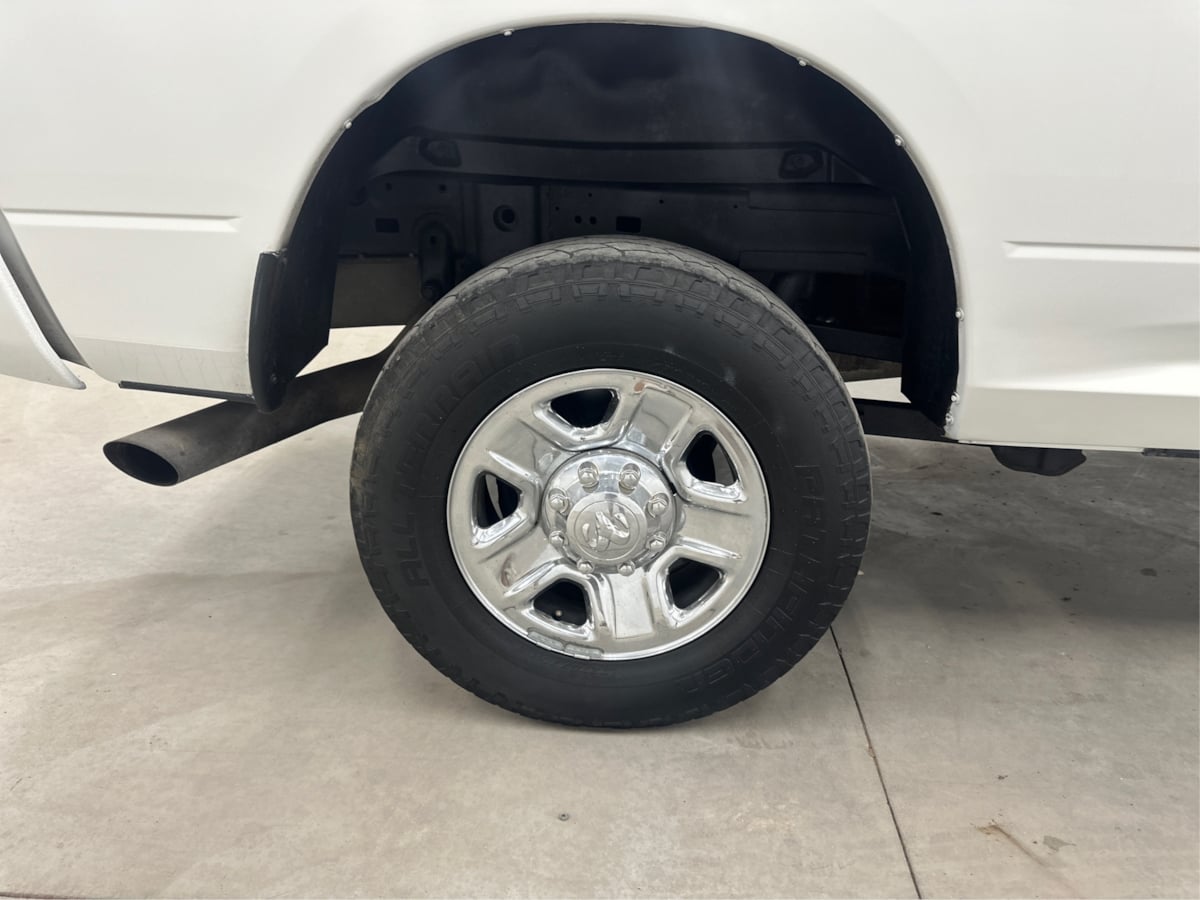 2015 RAM Ram 2500 Pickup Tradesman - Photo 33