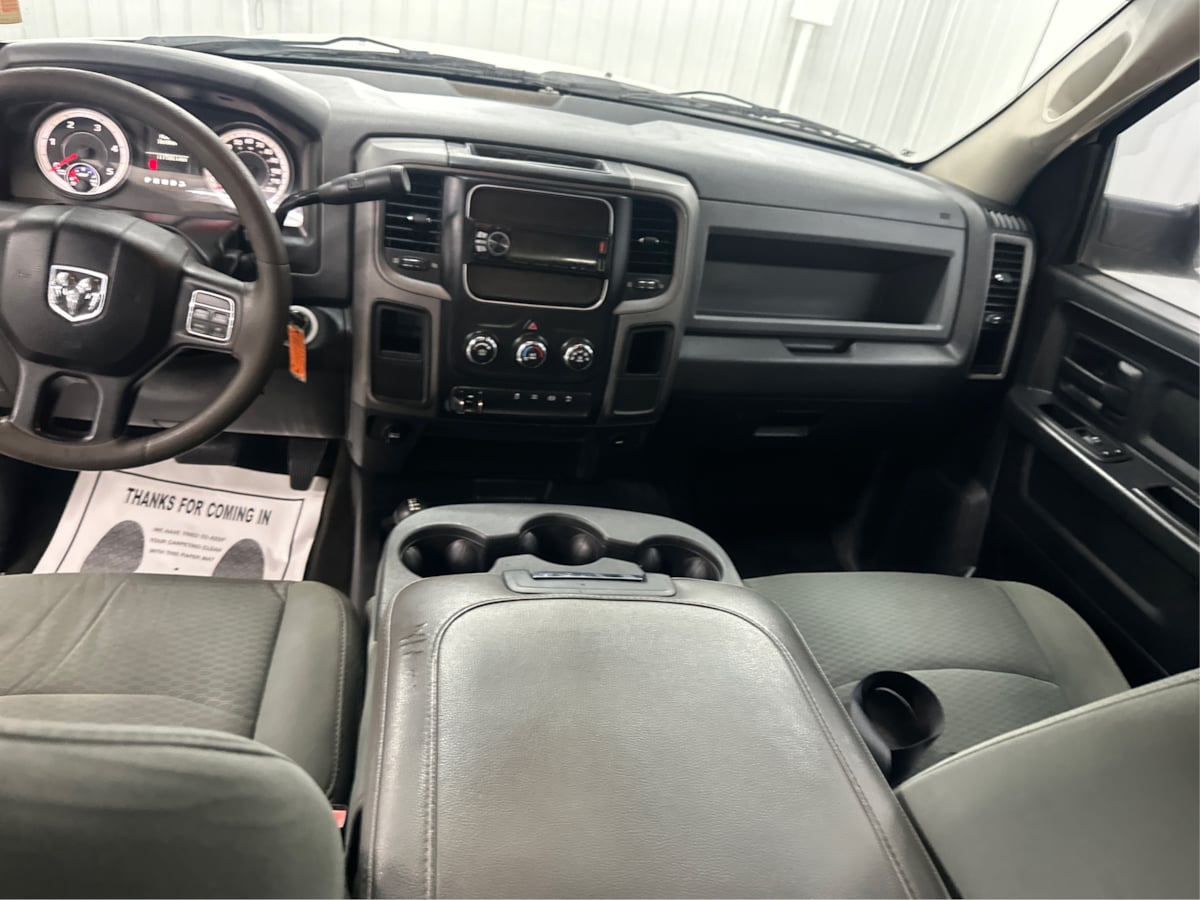2015 RAM Ram 2500 Pickup Tradesman - Photo 17