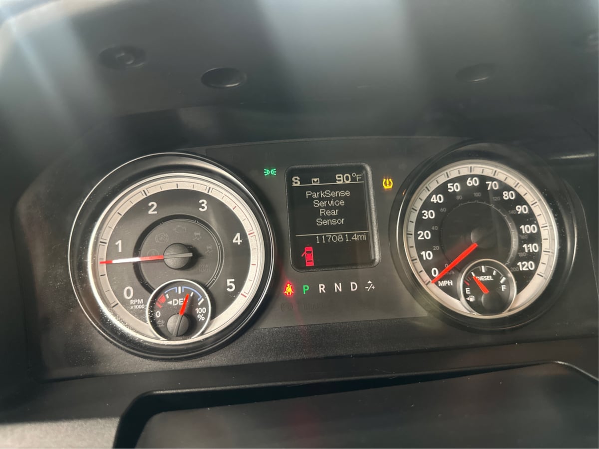 2015 RAM Ram 2500 Pickup Tradesman - Photo 19
