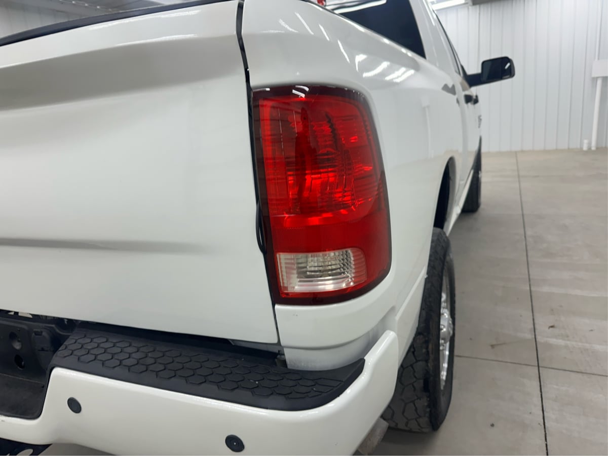 2015 RAM Ram 2500 Pickup Tradesman - Photo 39