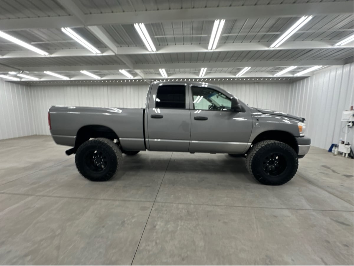2007 Dodge Ram 2500 Pickup ST - Photo 3