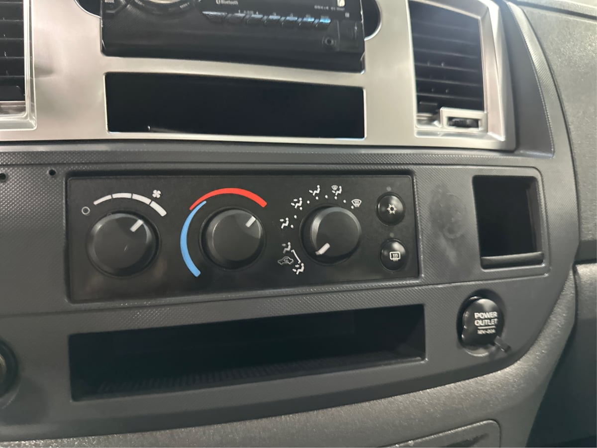 2007 Dodge Ram 2500 Pickup ST - Photo 48