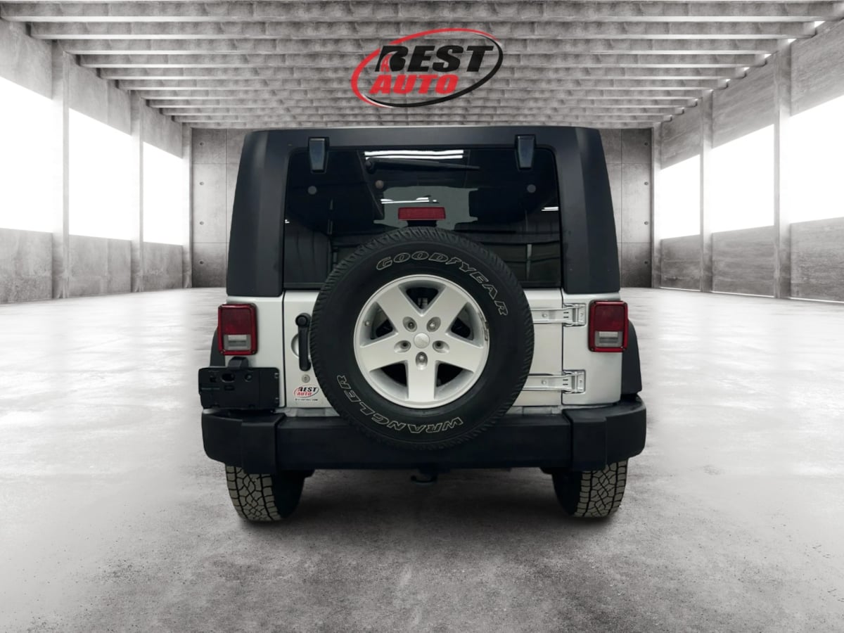 2008 Jeep Wrangler Unlimited X photo 5