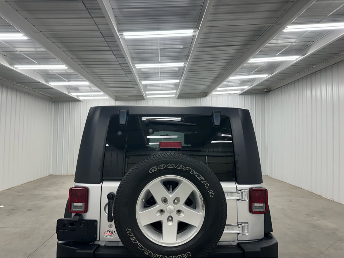 2008 Jeep Wrangler Unlimited X photo 25