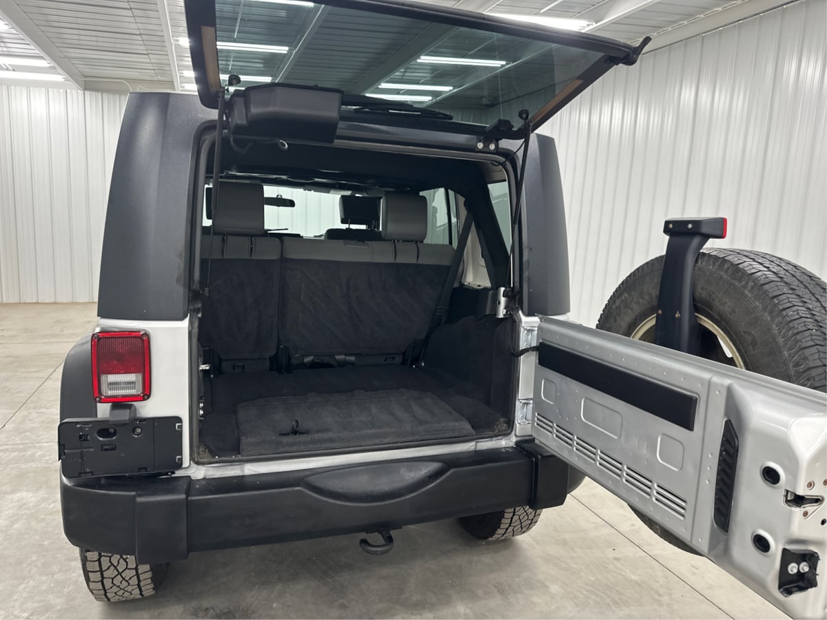 2008 Jeep Wrangler Unlimited X photo 11