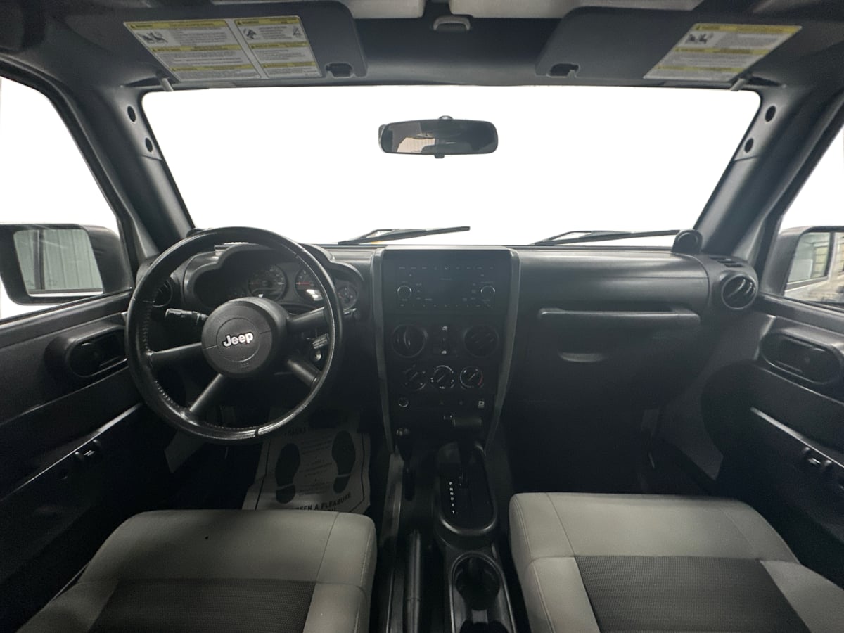 2008 Jeep Wrangler Unlimited X photo 13