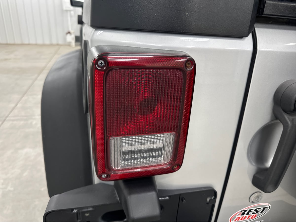 2008 Jeep Wrangler Unlimited X photo 33
