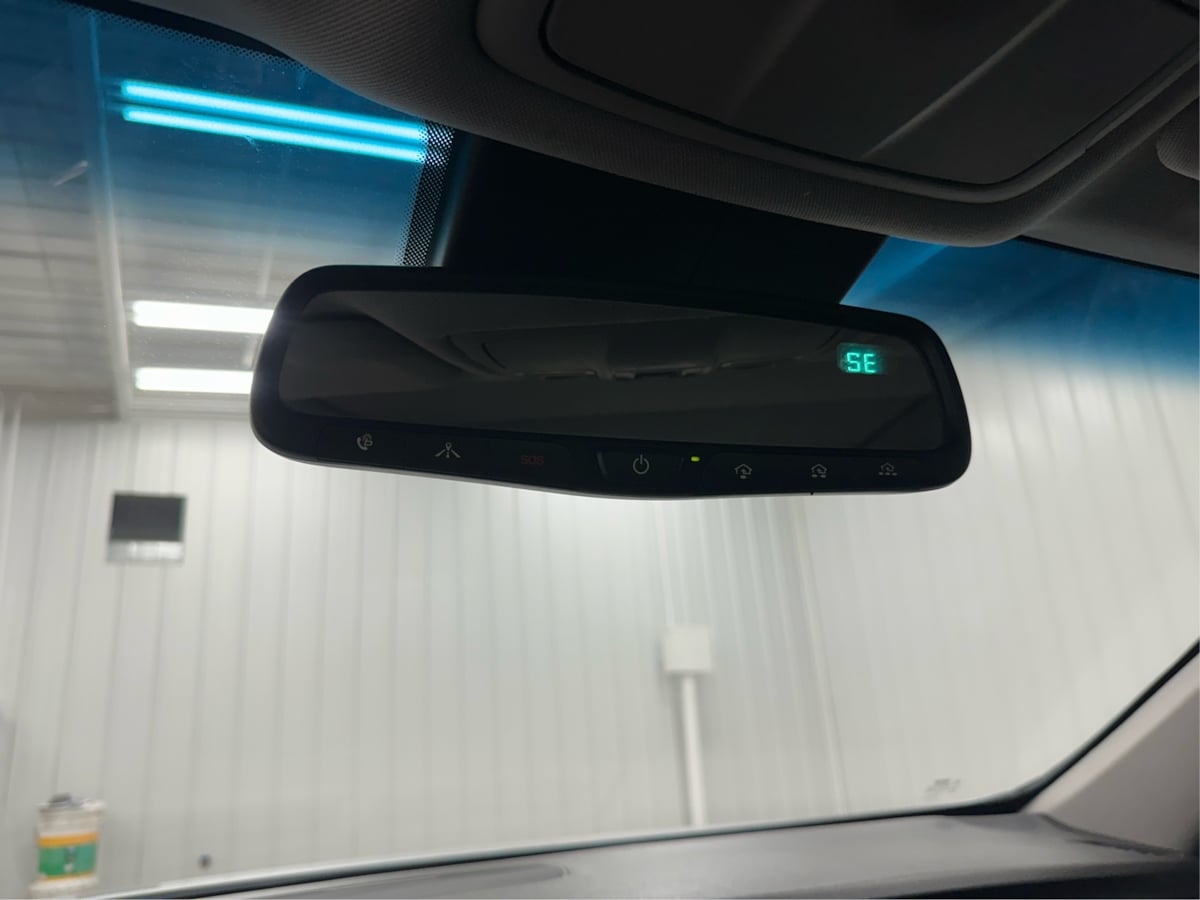 2016 Hyundai Genesis 3.8 photo 18