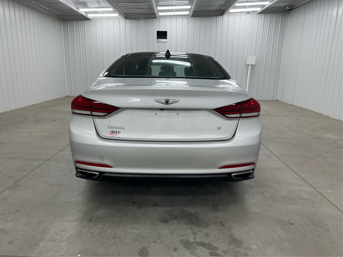 2016 Hyundai Genesis 3.8 photo 29