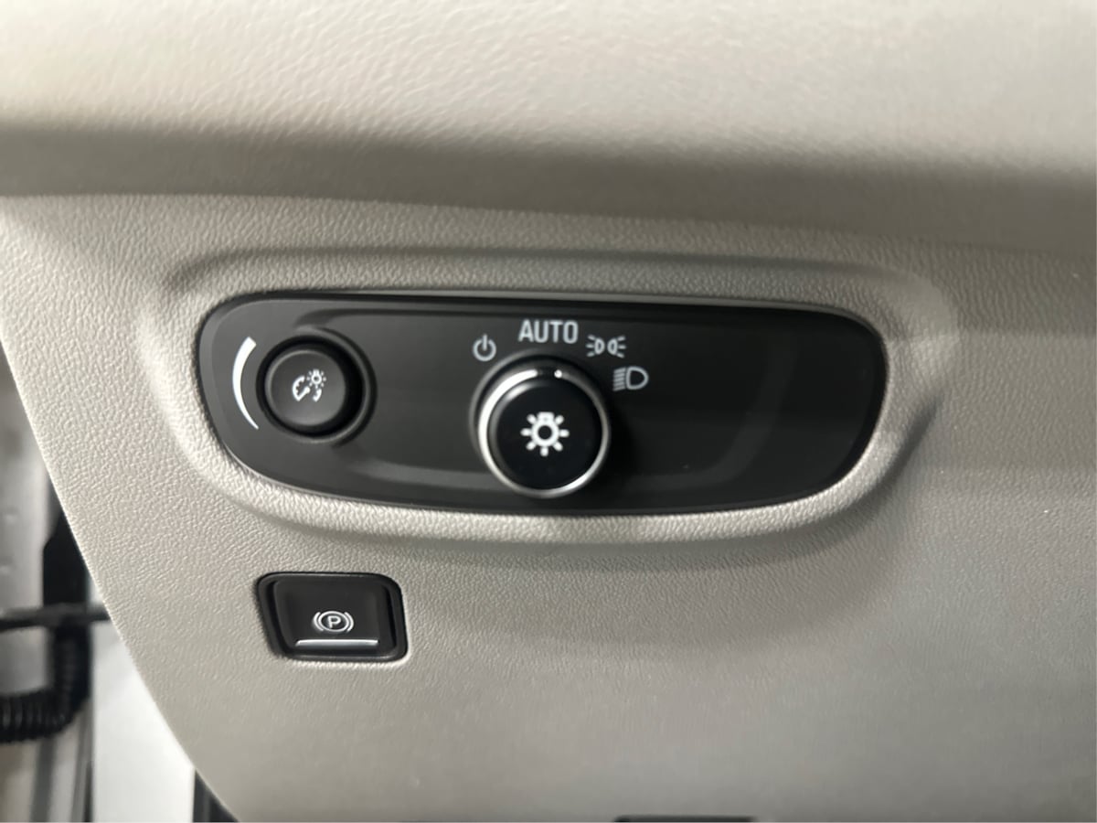 2020 Gmc Terrain SLE photo 18