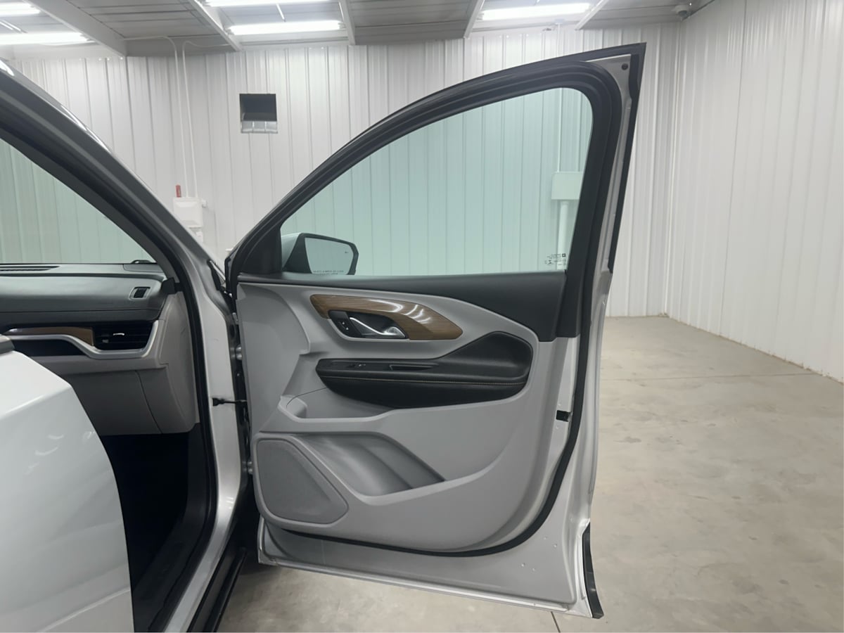 2020 Gmc Terrain SLE photo 21