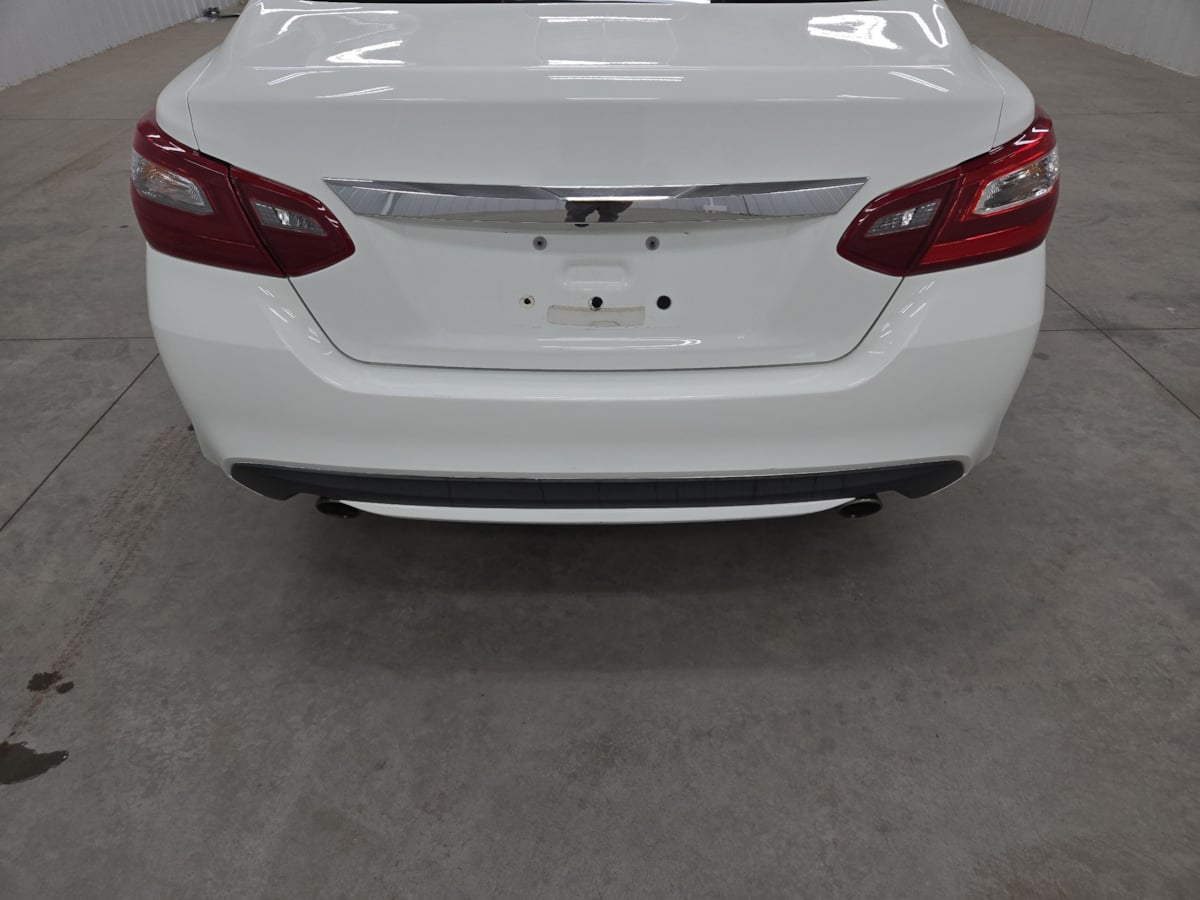 2018 Nissan Altima 2.5 SV photo 25