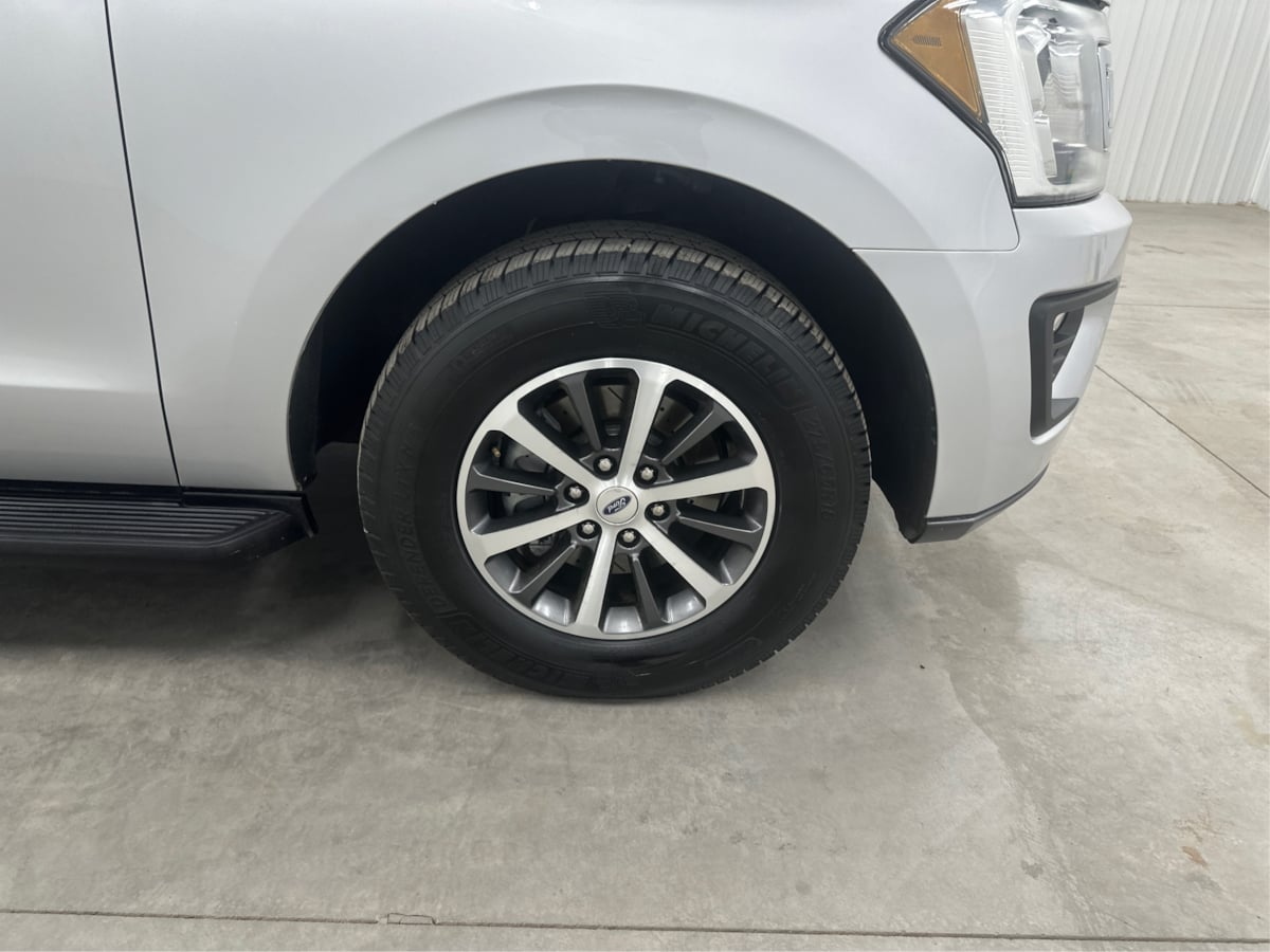 2019 Ford Expedition MAX XLT photo 30