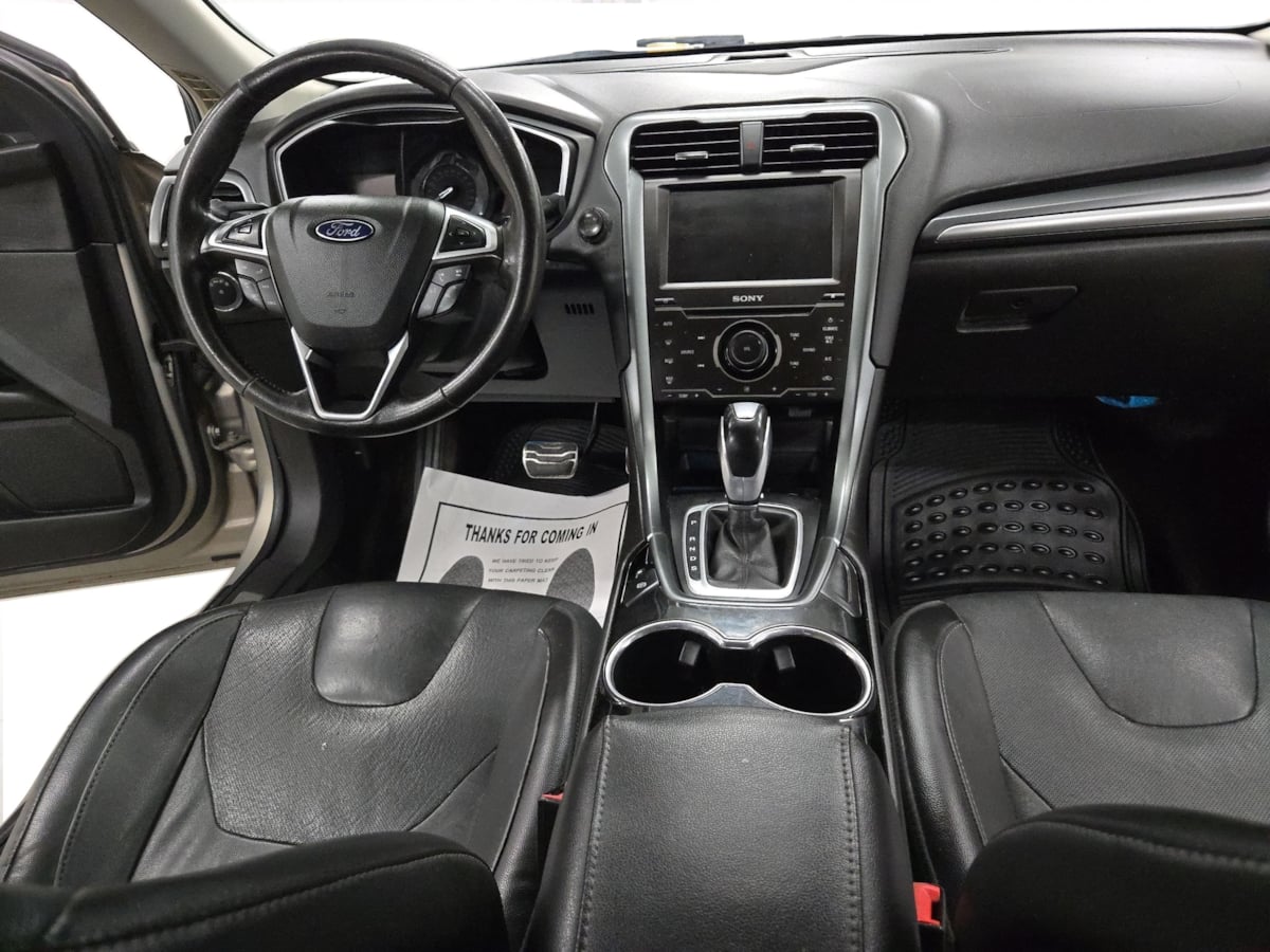 2015 Ford Fusion Titanium photo 35