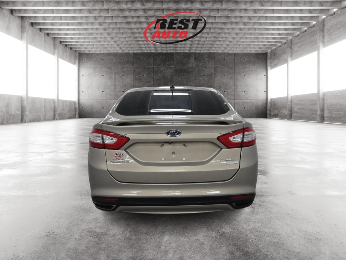 2015 Ford Fusion Titanium photo 5