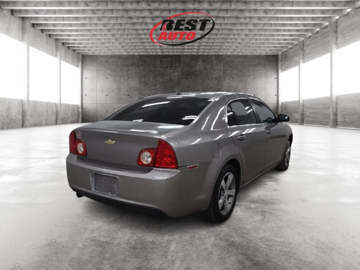 2008 Chevrolet Malibu 2LT photo 4