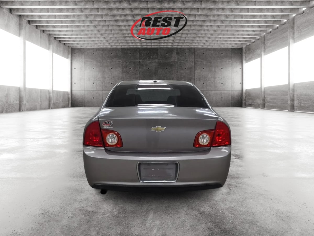 2008 Chevrolet Malibu 2LT photo 5