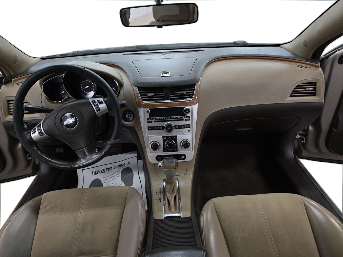 2008 Chevrolet Malibu 2LT photo 35