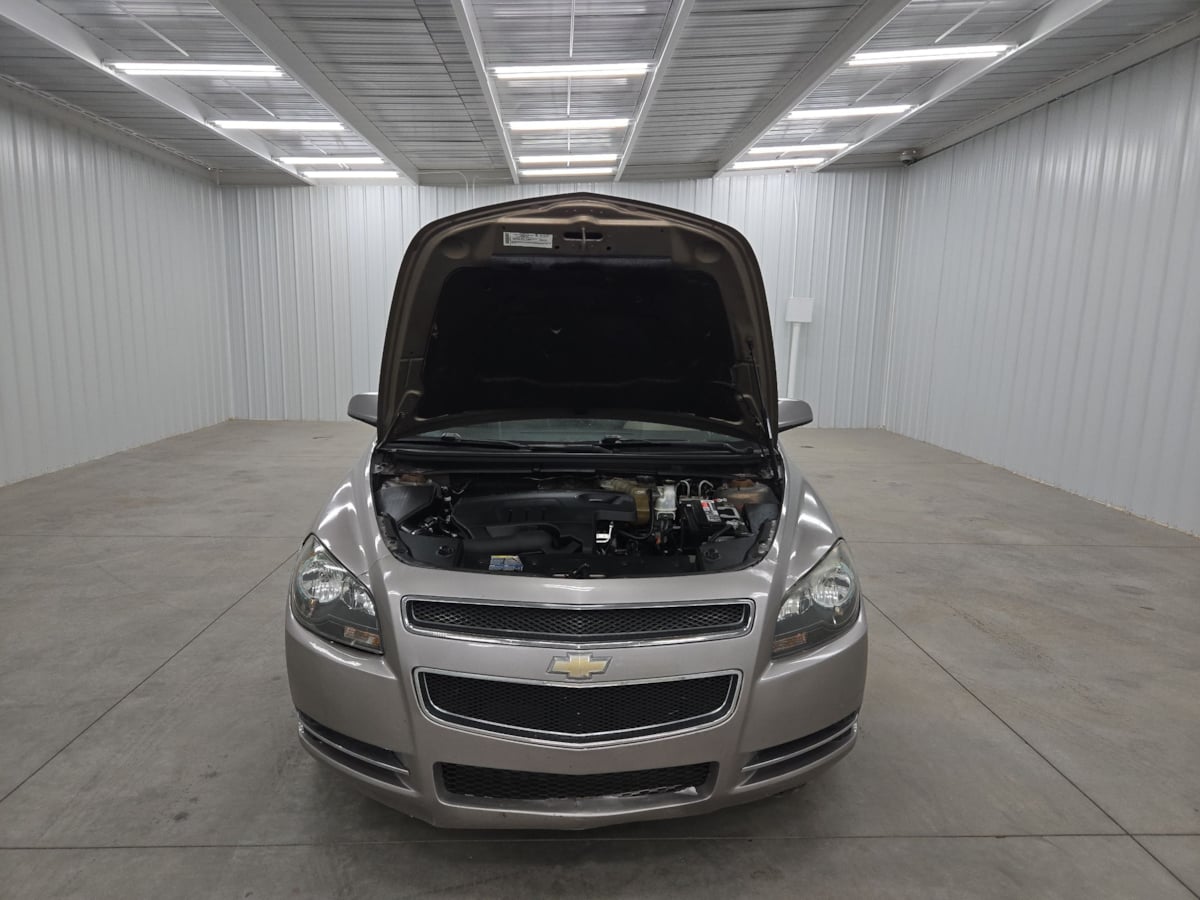 2008 Chevrolet Malibu 2LT photo 11