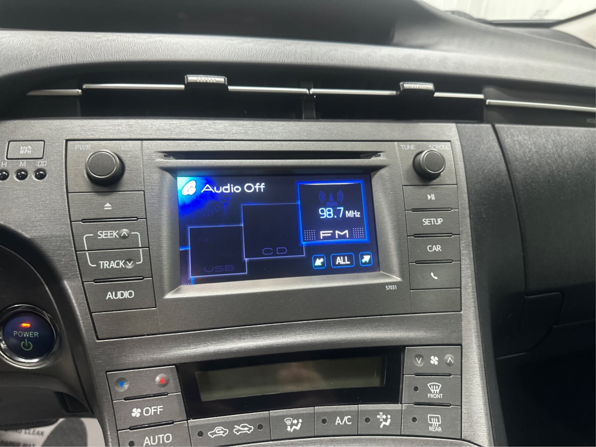 2014 Toyota Prius Two photo 37