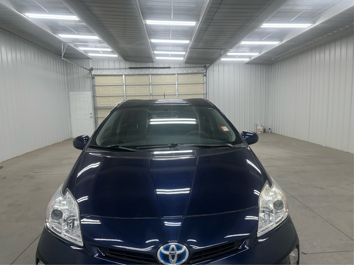 2014 Toyota Prius Two photo 23