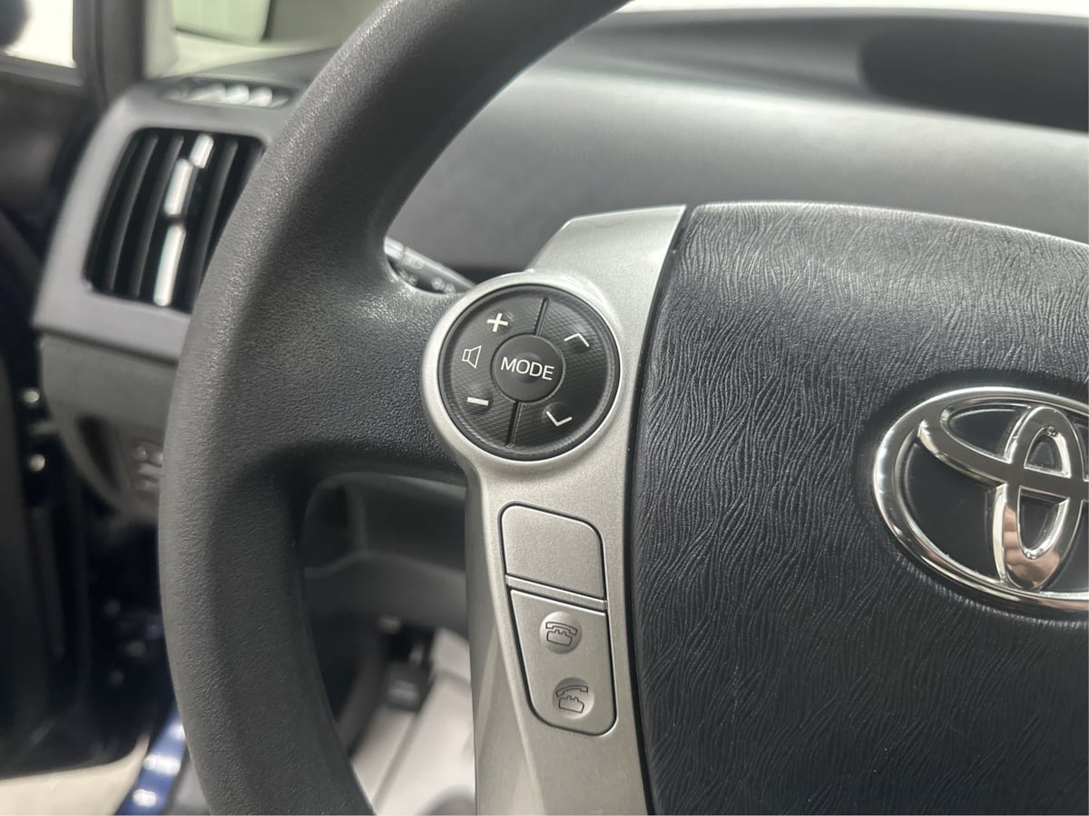 2014 Toyota Prius Two photo 42