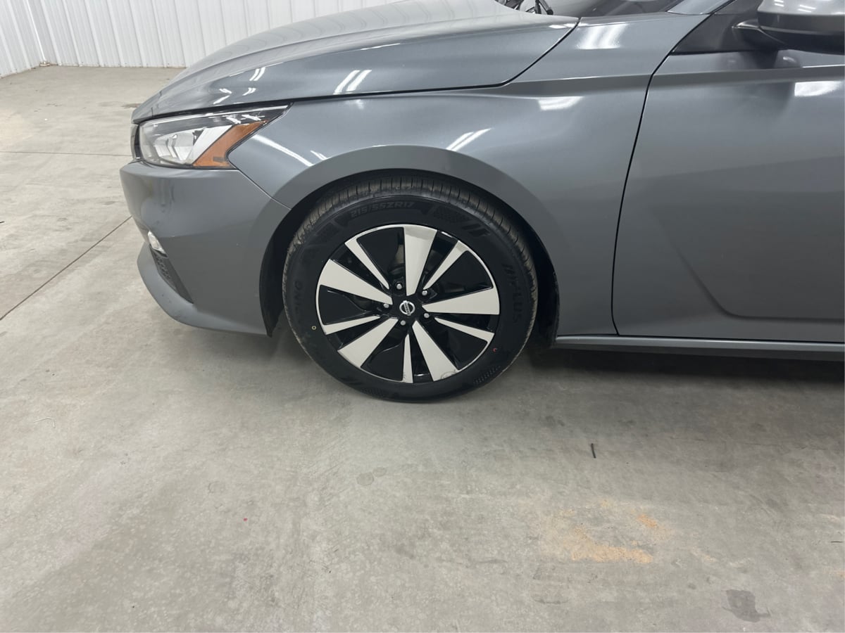 2021 Nissan Altima 2.5 SV photo 35