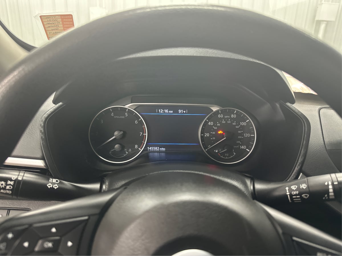 2021 Nissan Altima 2.5 SV photo 18