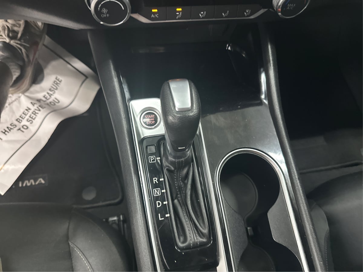 2021 Nissan Altima 2.5 SV photo 47