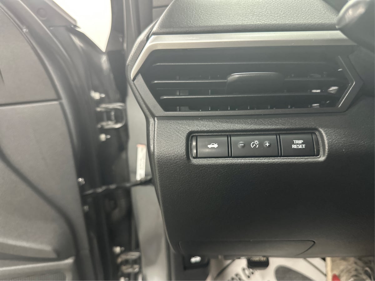 2021 Nissan Altima 2.5 SV photo 49